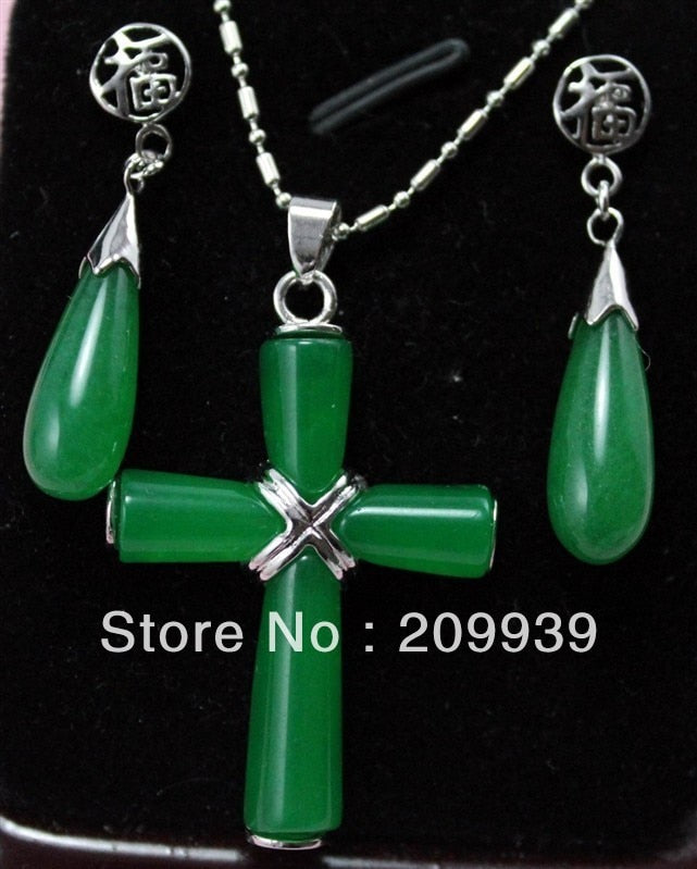 huij 0013 free s Set of Green Jade Necklace Earring Set