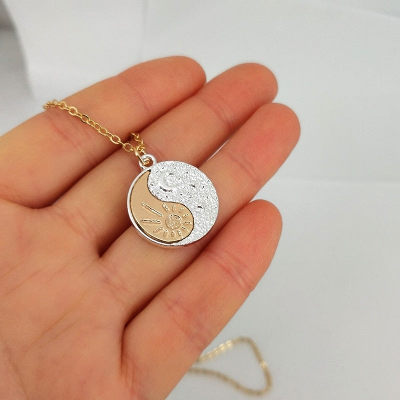 hzew Pair Of Celestial  gold Sun And silver color Moon Necklaces Friends Gift For Friend  men women