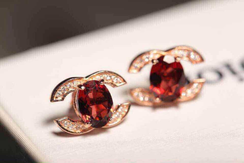 natural red garnet stone stud Earrings Natural gemstone stud earrings 925 sterling silver Personality cute elegant women party
