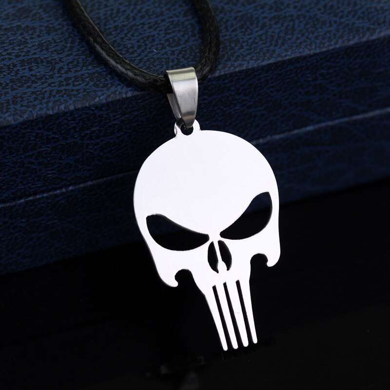 skull necklace Pendant Superhero Personality Charm Punishment Skull Dark Knight Necklace for Woman man gift